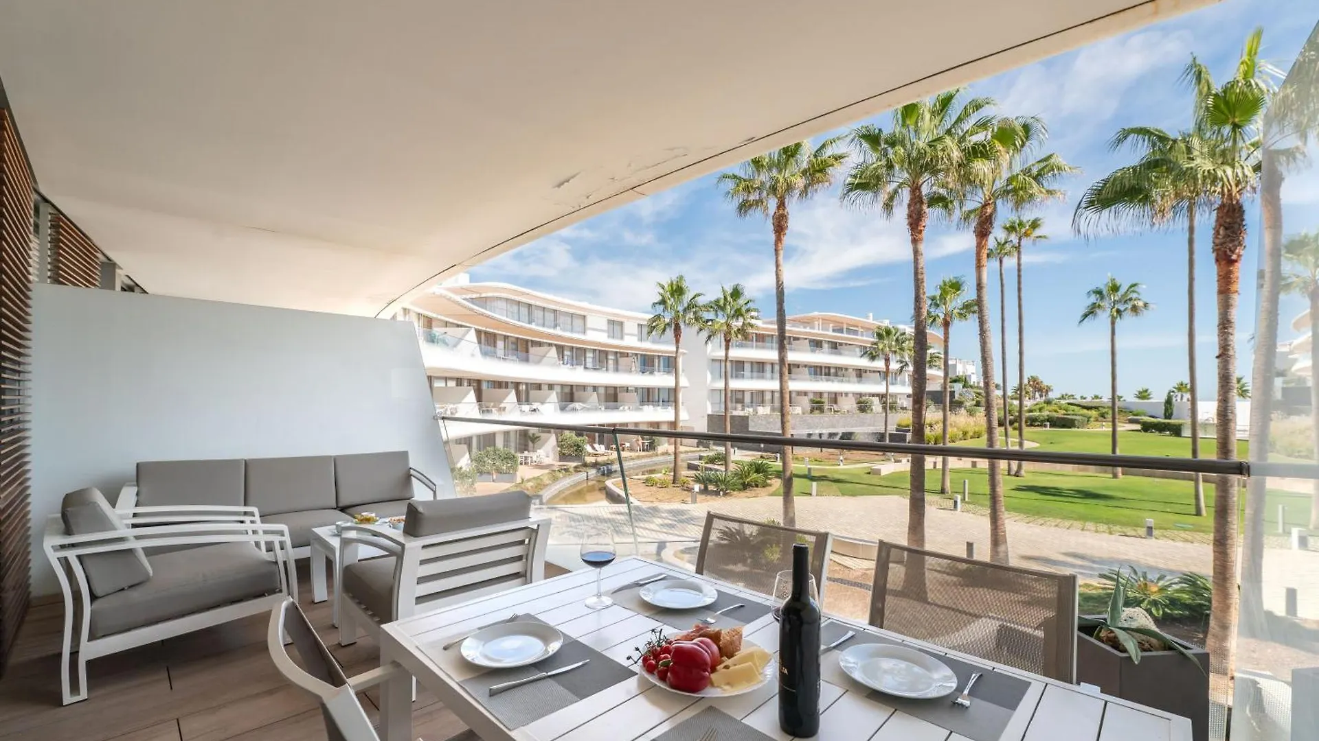 The Edge Apartment Estepona