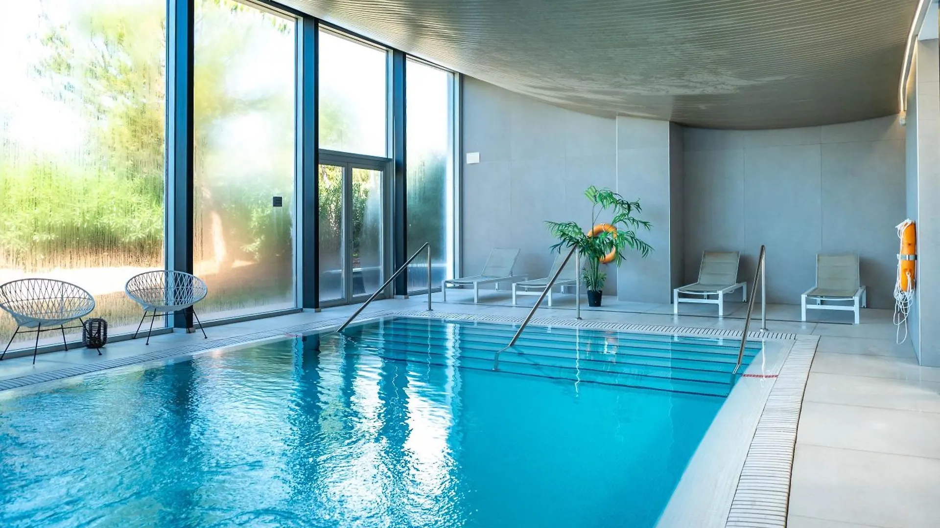 The Edge Apartment Estepona 0*,